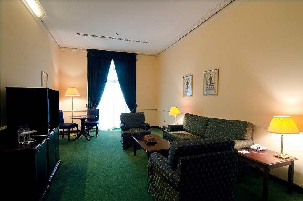 Cassells Ghantoot Hotel & Resort Quarto foto